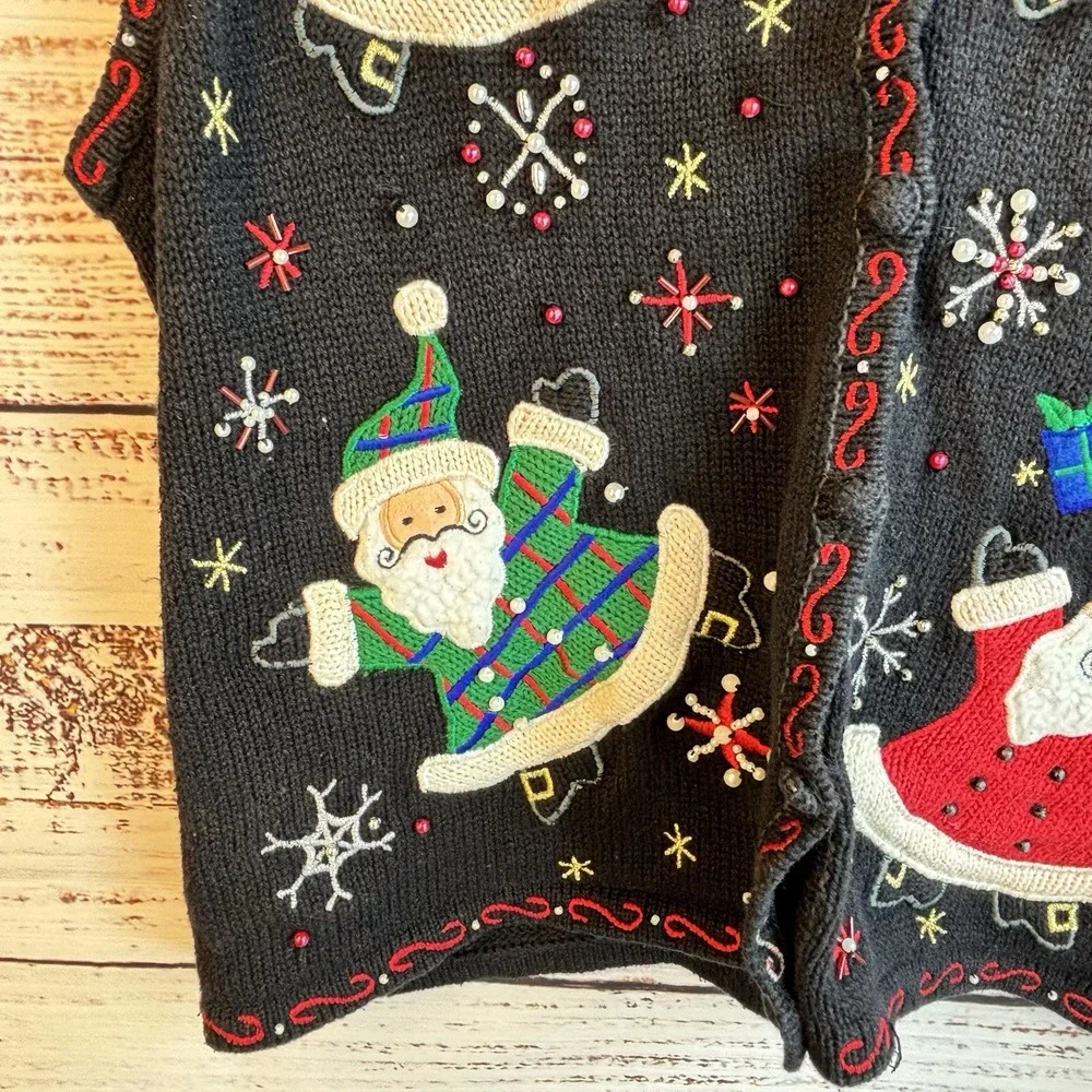 Vintage Christmas Sweater Vest Black M 3D Santas Beaded Embroidered Kitsch